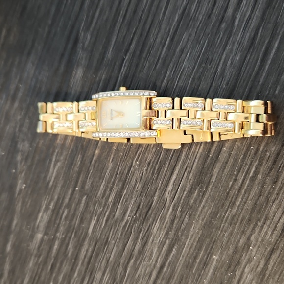 Citizen Accessories - Women's Citizen's Ecodrive watch